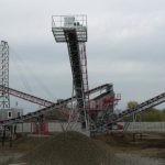 Cargo ship unloading system